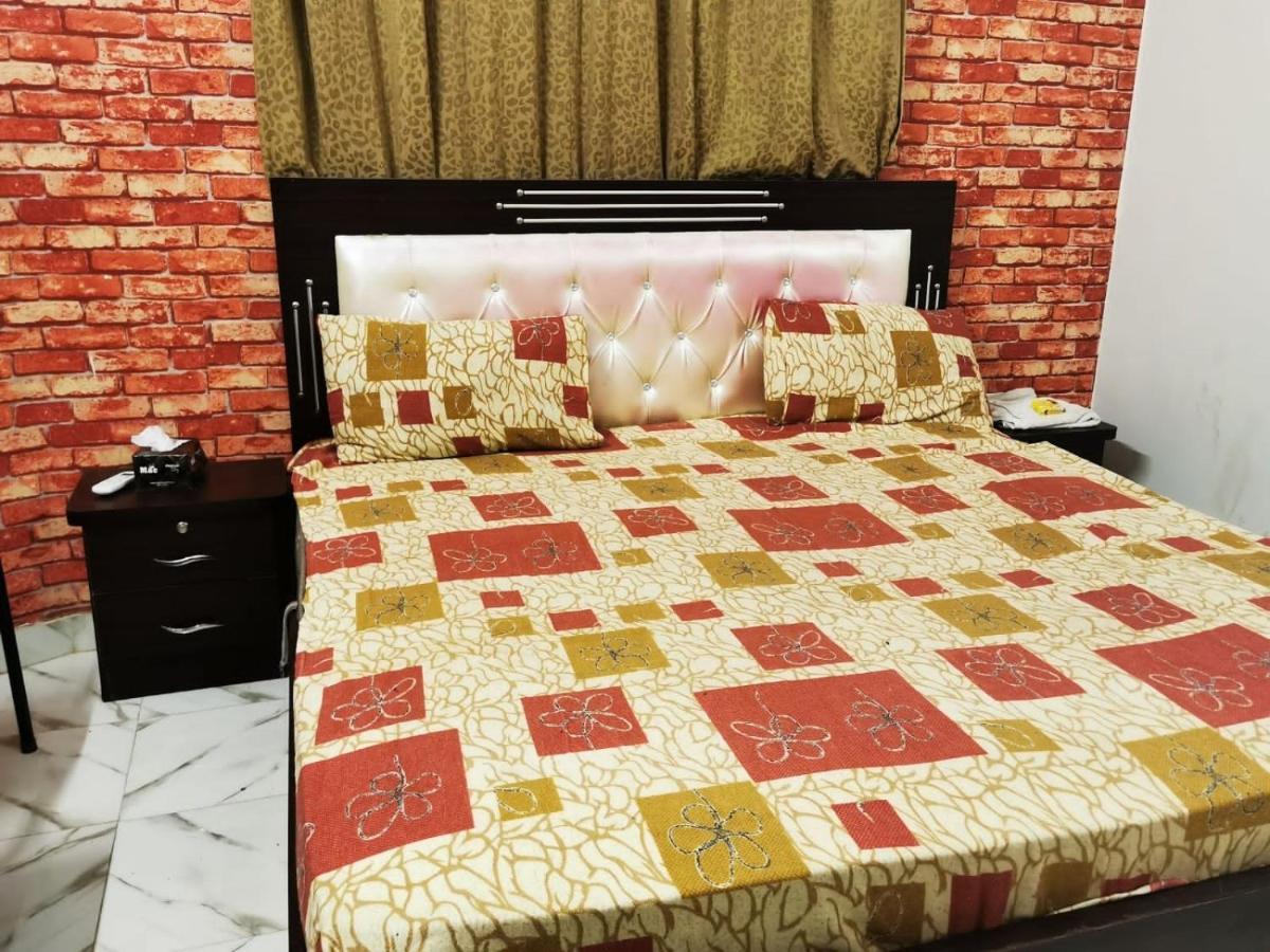 Gulshan Guest House Karachi Buitenkant foto