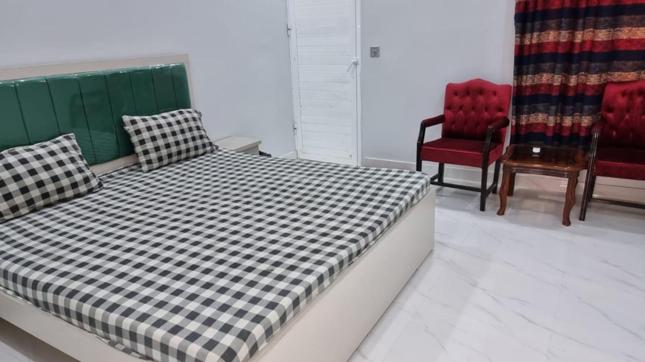 Gulshan Guest House Karachi Buitenkant foto