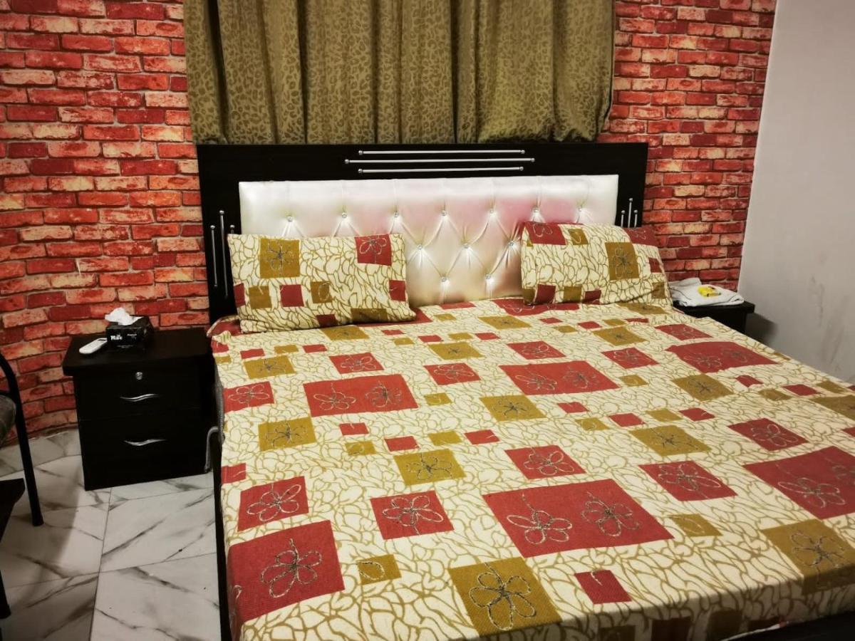 Gulshan Guest House Karachi Buitenkant foto