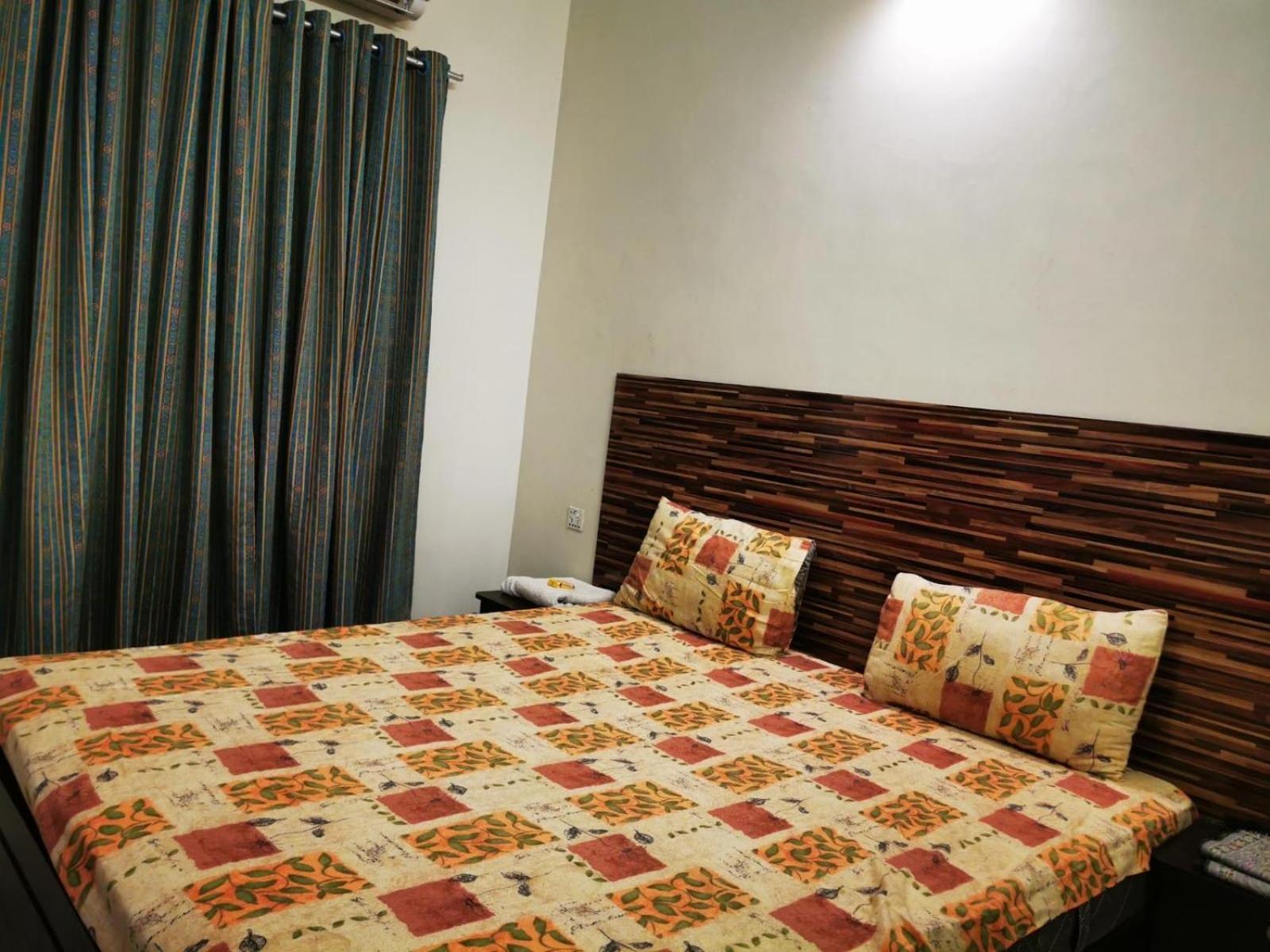 Gulshan Guest House Karachi Buitenkant foto