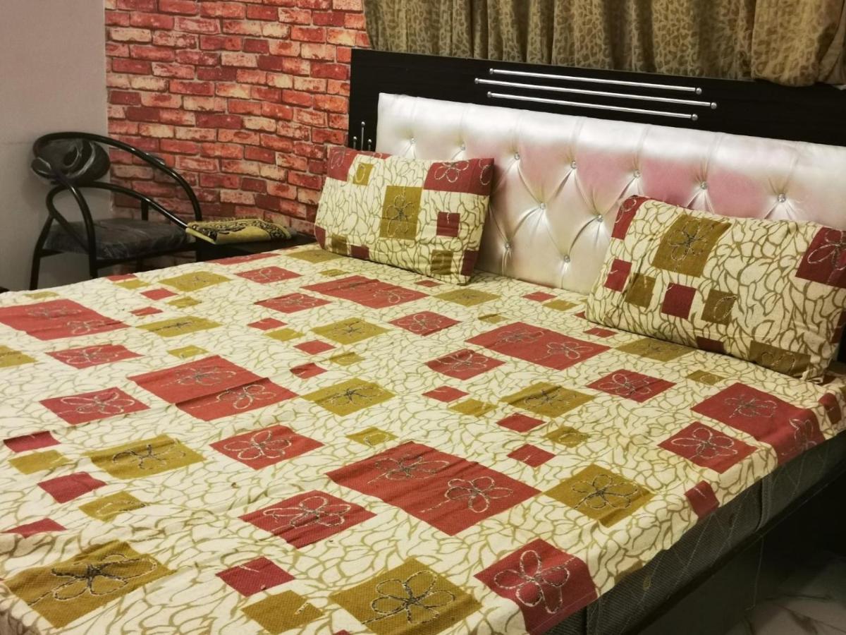 Gulshan Guest House Karachi Buitenkant foto